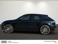 Gebraucht Porsche Macan 265 PS (194 kW) 2023 Tiefschwarzmetallic SUV