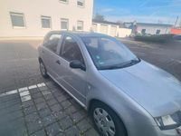 Gebraucht Skoda Fabia 75 PS (55 kW) 2003 Silber Kleinwagen