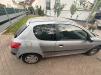 Gebraucht Peugeot 206 75 PS (55 kW) 2001 Silber Kleinwagen
