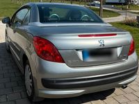 Gebraucht Peugeot 207 CC 120 PS (88 kW) 2007 Silber Cabrio