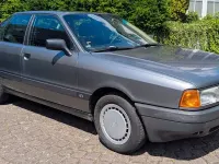 Gebraucht Audi 80 69 PS (50 kW) 1991 Grau Limousine