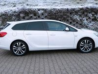 Gebraucht Opel Astra Sport 165 PS (121 kW) 2012 Weiß Kombi