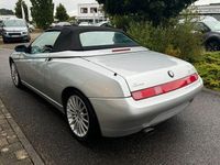 Gebraucht Alfa Romeo Spider 165 PS (121 kW) 2004 Silber Cabrio