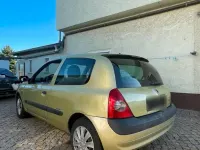 Gebraucht Renault Clio II 75 PS (55 kW) 2003 Grün Kleinwagen