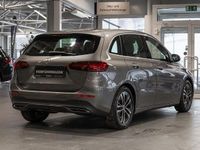 Gebraucht Mercedes B200 163 PS (119 kW) 2026 Kleinwagen