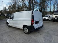 Gebraucht Mercedes Vito 114 PS (83 kW) 2017 Weiß Van