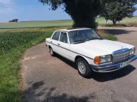 Gebraucht Mercedes 200 135 PS (99 kW) 1982 Weiß Limousine