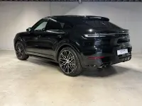 Neu Porsche Cayenne E-Hybrid Coupe Black Edition 470 PS (345 kW) 2026 Chromitschwarzmetallic SUV