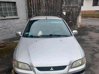 Gebraucht Mitsubishi Space Star 118 PS (86 kW) 2003 Silber Van / Kleinbus