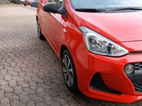 Gebraucht Hyundai i10 67 PS (49 kW) 2019 Rot Kleinwagen