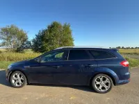 Gebraucht Ford Mondeo Sport 140 PS (102 kW) 2011 Blau Limousine