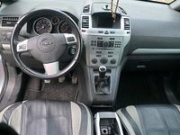 Gebraucht Opel Zafira 106 PS (77 kW) 2009 Van / Kleinbus