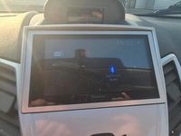 Gebraucht Ford Fiesta 80 PS (58 kW) 2012 Weiß Kleinwagen