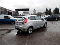 Gebraucht Ford Fiesta Trend 80 PS (58 kW) 2015 Silber Kleinwagen