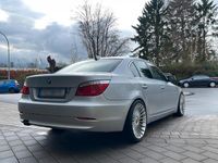 Gebraucht BMW 525 218 PS (160 kW) 2009 Silber Kleinwagen