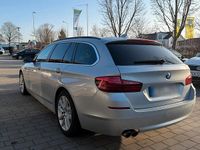 Gebraucht BMW 520 190 PS (139 kW) 2015 Silber Kombi