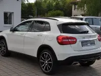 Gebraucht Mercedes GLA250 Night 211 PS (155 kW) 2016 Calcitweiss  unilack SUV