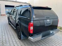 Gebraucht Nissan Navara 231 PS (169 kW) 2013 Schwarz Pickup