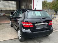 Gebraucht Mercedes B180 109 PS (80 kW) 2011 Schwarz Van / Kleinbus