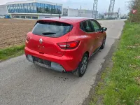 Gebraucht Renault Clio IV 90 PS (66 kW) 2015 Rot Kleinwagen