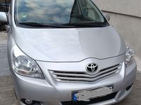 Gebraucht Toyota Verso Edition 132 PS (97 kW) 2011 Silber Van / Kleinbus
