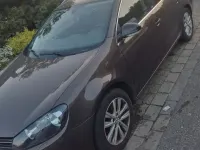 Usata VW Golf VI Style 105 CV (77 kW) 2011 Marrone Utilitaria