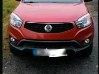 Gebraucht SsangYong Korando 150 PS (110 kW) 2014 Rot SUV