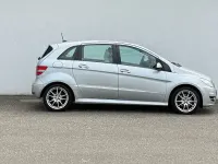 Gebraucht Mercedes B180 Avantgarde 109 PS (80 kW) 2010 Silber Van / Kleinbus