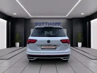 Gebraucht VW Tiguan Elegance 245 PS (180 kW) 2023 Pure white SUV