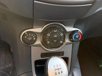 Gebraucht Ford Fiesta Trend 82 PS (60 kW) 2009 Blau Kleinwagen