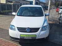Gebraucht VW Fox Style 54 PS (39 kW) 2010 Weiß Kleinwagen