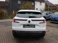 Gebraucht Renault Austral Equilibre 140 PS (102 kW) 2023 Weiß SUV