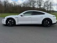 Gebraucht Porsche Taycan GTS Chrono 439 kW (598 PS) 2023 Weiß Limousine