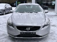 Gebraucht Volvo V40 Kinetic 114 PS (83 kW) 2013 Silber Limousine