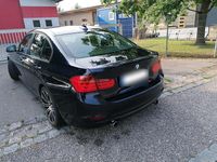 Gebraucht BMW 335 306 PS (225 kW) 2012 Blau Limousine