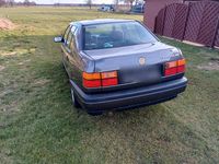 Gebraucht VW Vento 90 PS (66 kW) 1992 Grau Limousine