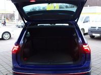 Gebraucht VW Tiguan R-line 150 PS (110 kW) 2023 Lapiz blue metallic SUV