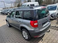 Gebraucht Skoda Yeti Easy 110 PS (80 kW) 2013 Grau SUV
