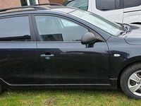 Gebraucht Hyundai i30 90 PS (66 kW) 2011 Schwarz Kombi