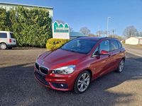 Gebraucht BMW 220 Sport Line 190 PS (139 kW) 2015 Flamencorot brillant Van / Kleinbus