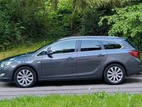 gebraucht Opel Astra Sports Tourer 1.7 CDTI Design Edition (Austattung+)