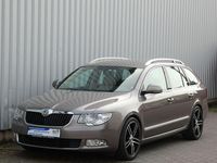 Gebraucht Skoda Superb Elegance 160 PS (117 kW) 2010 Violet Kombi