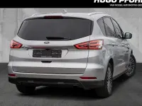 Gebraucht Ford S-MAX S 150 PS (110 kW) 2022 Polar silber metallic Van / Kleinbus