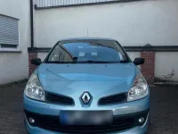 Gebraucht Renault Clio LIMITED 75 PS (55 kW) 2008 Grün Kleinwagen