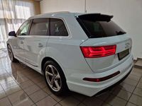 gebraucht Audi Q7 45 TDI qu. 7-Sitze S Line LED Virtual Luft AHK