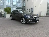 Używany Mazda 3 120 KM (88 kW) 2014 Czarny Sedan/Limuzyna