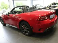Gebraucht Fiat 124 Spider Abarth 170 PS (125 kW) 2019 Rot Cabrio