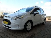 Gebraucht Ford B-MAX Titanium 125 PS (91 kW) 2017 Weiß Van / Kleinbus