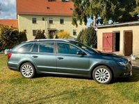 Gebraucht Skoda Superb 170 PS (125 kW) 2014 Grau Kombi