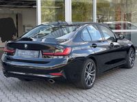 gebraucht BMW 330 d SportLine LEDER+LC-PRO+HUD+LASER+ACC+HK+AHK